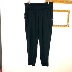 CALIA by Carrie Underwood Joggers Pants Size Medium Fold over Waist